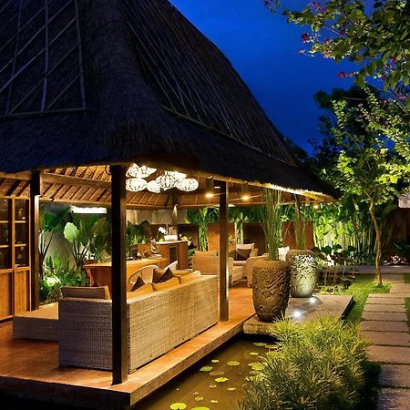 Komea Villa Canggu Buitenkant foto